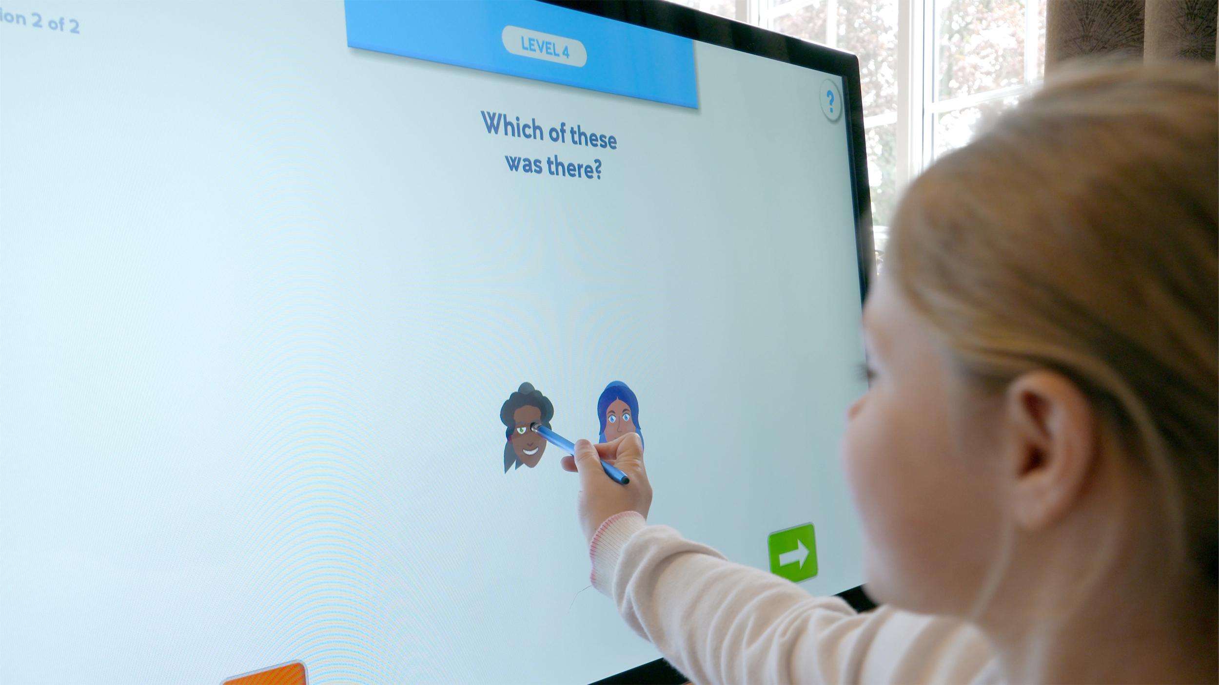 interactive touch-screens-2